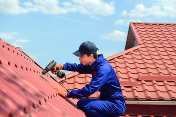 Factors to Consider When Hiring a Roofing Expert